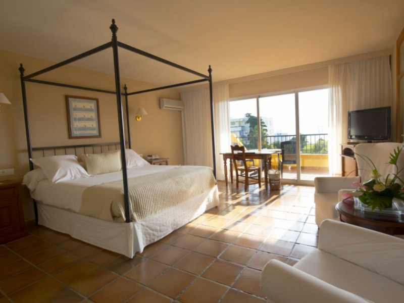 Hotel_Guadalmina_Standard_Room_Sea_view